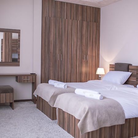 Hotel Semitronix Печ Екстер'єр фото